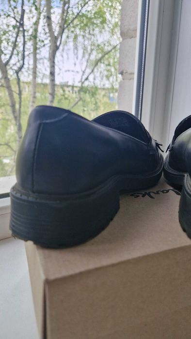 Супер удобные лоферы бренда CLARKS