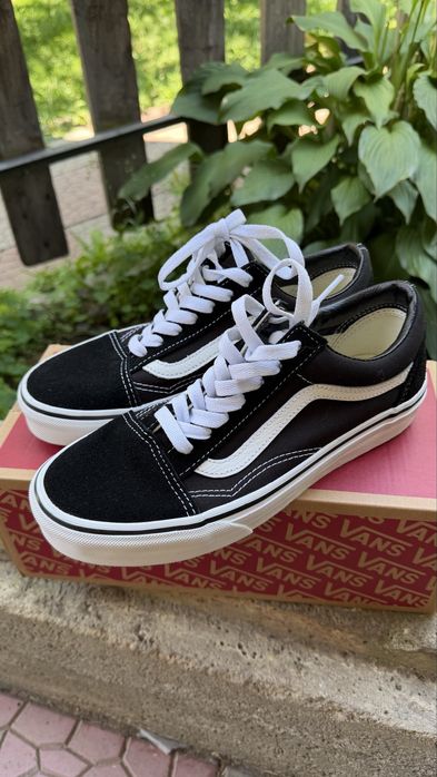 Новые оригинальные Vans Old Skool 38 размер