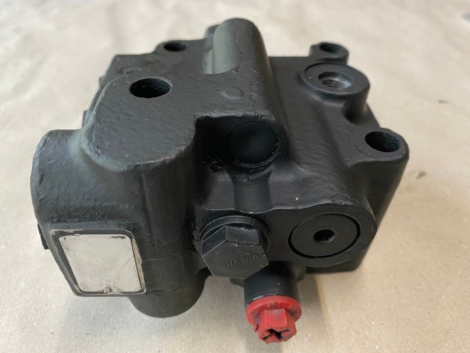 Части за Телескопичен товарач