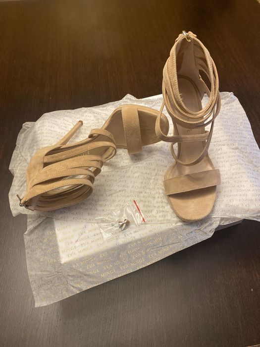 Обувки нови “Eva Minge”