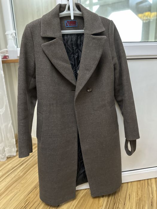 Пальто кашемировое демисезонное