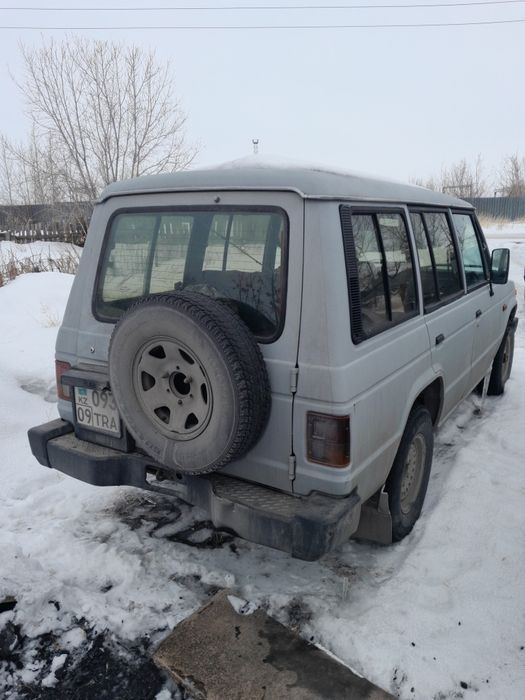 Продаю мицубиси паджеро