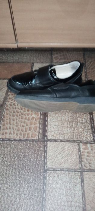 Кроссовки,туфли детские