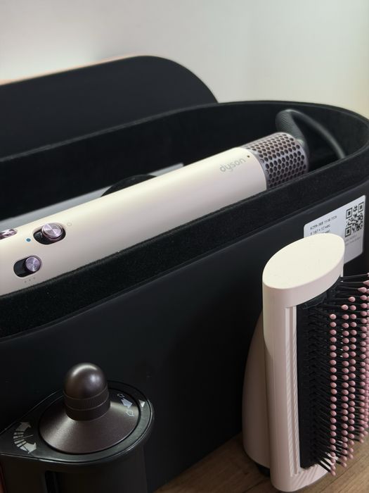 Фен Dyson AirWrap