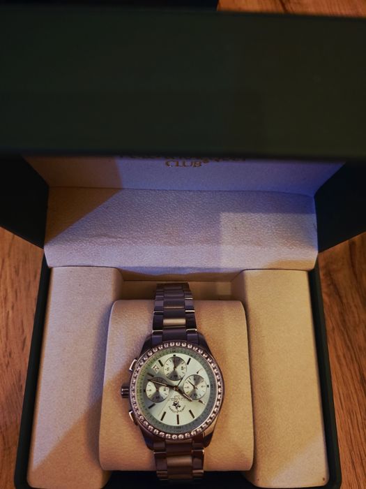 -- Продам часы !