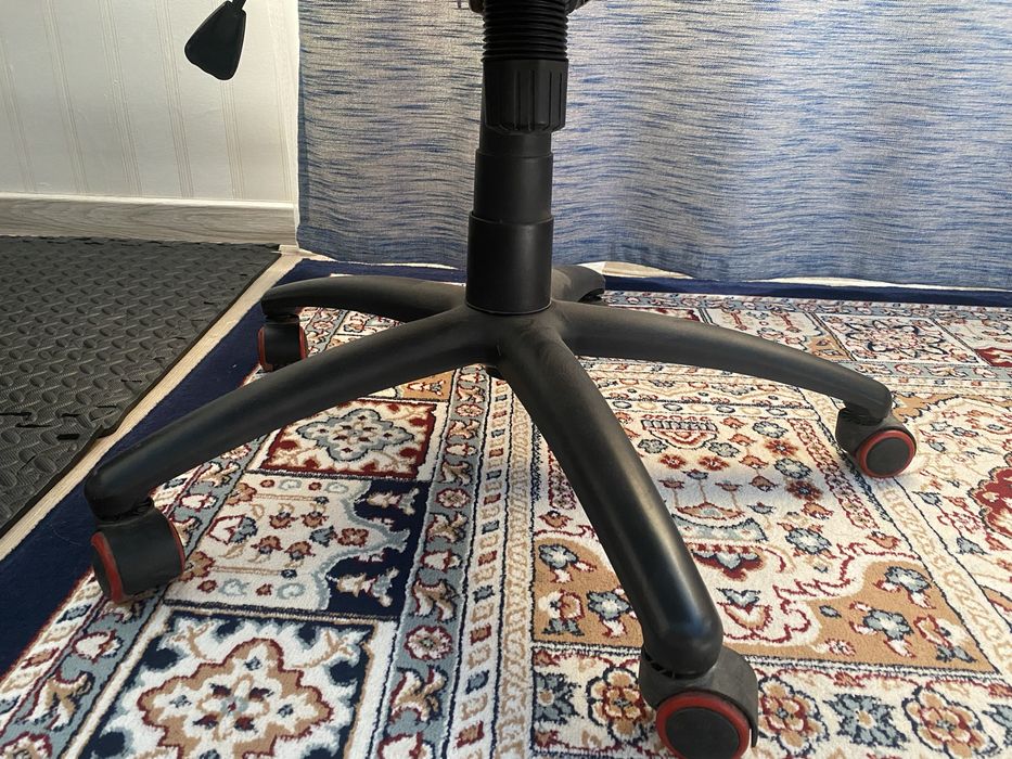 Игровое кресло Defender