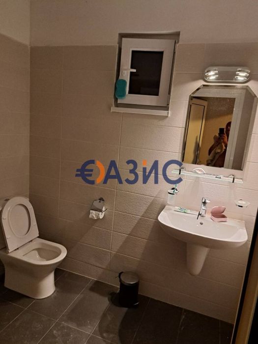 # 33022160 Едноетажна къща 116 кв м и двор 1000кв м в село Равадиново,