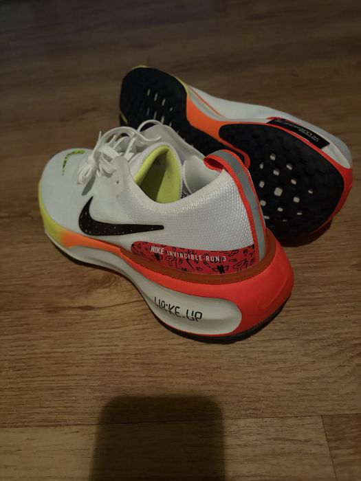 Nike Invincible Run Flyknit 2