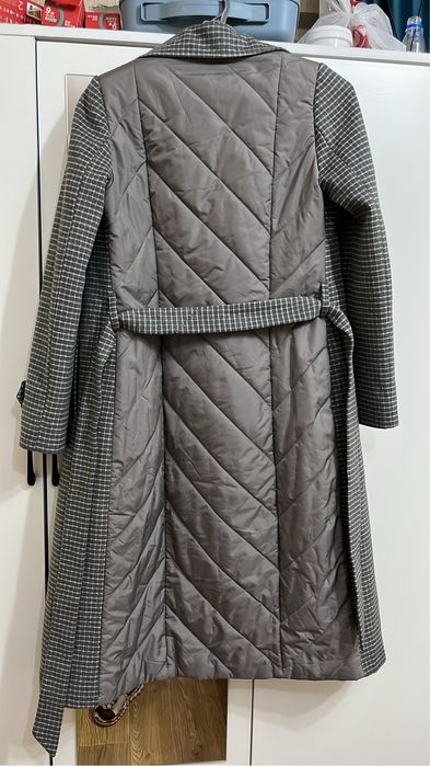 Пальто женская..