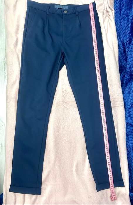 Pantaloni barbati office/casual albastri Zara