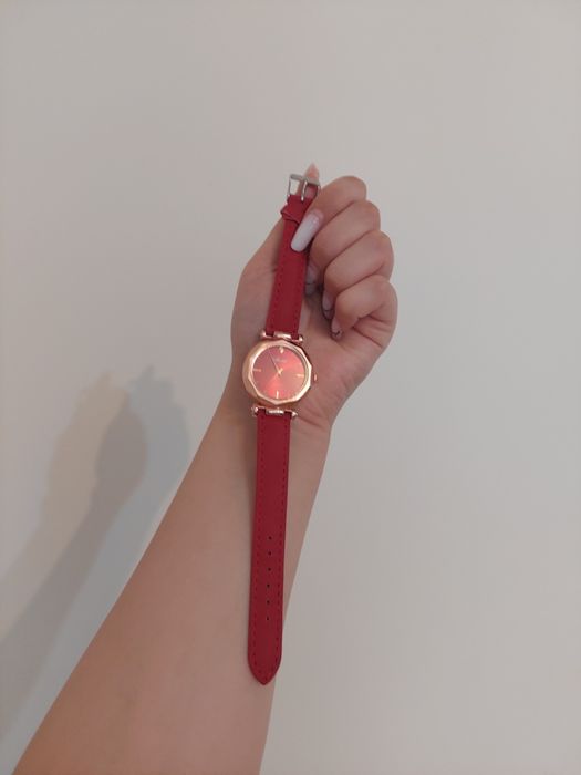 Ceas dama Akshd rosu quartz curea rosie elegant