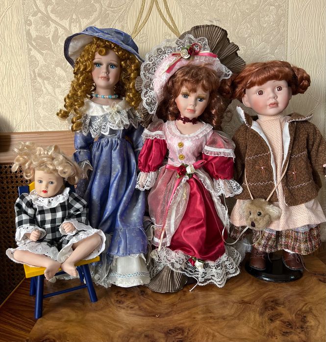 Продам фарфоровые куклы