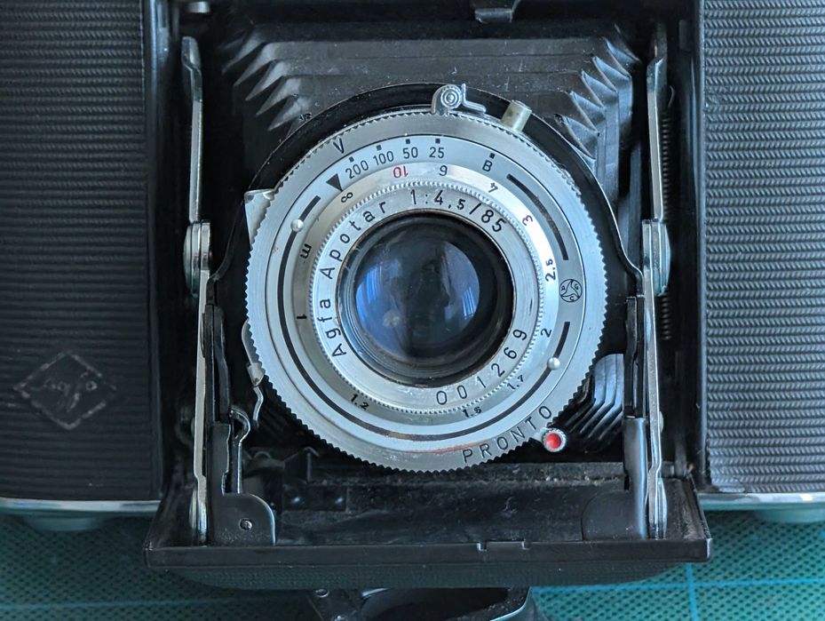 Aparat foto pe film  Agfa Isolette II - Apotar 85mm f4.5 format mediu servisat functional