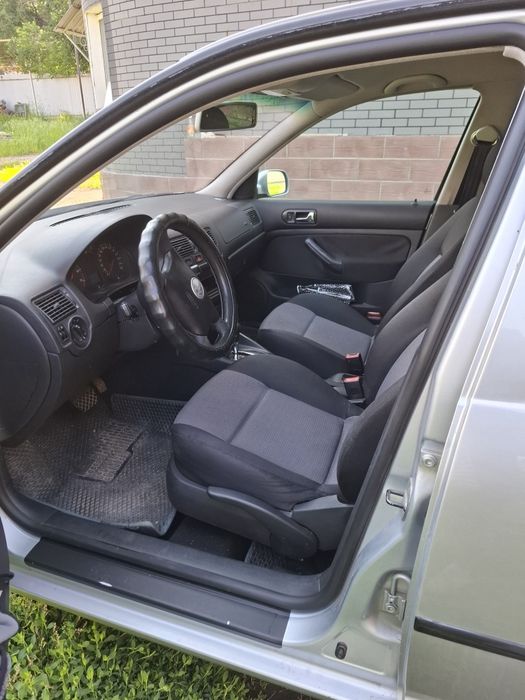 Продам Volkswagen Golf 4