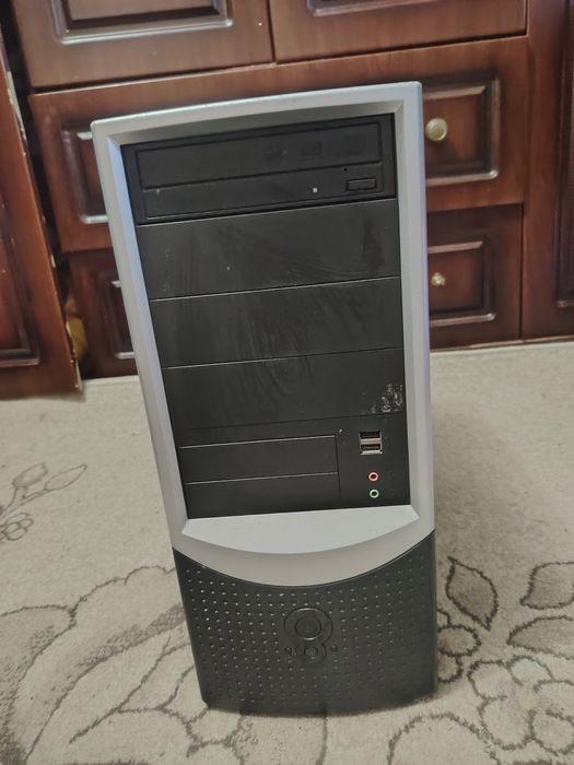 Продам компьютер для Корпус.