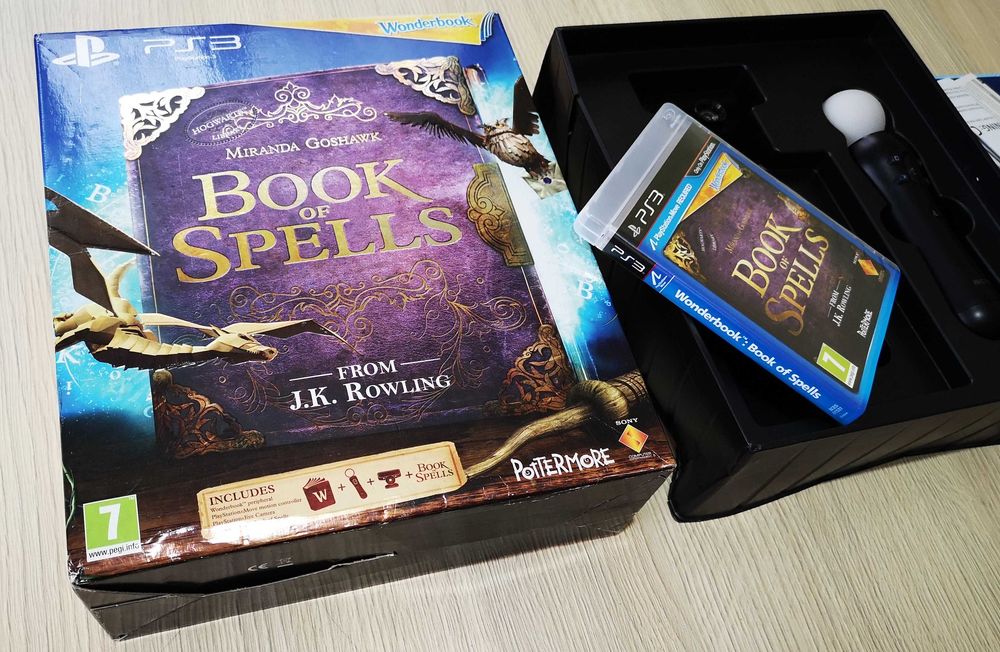 PS3 Wonderbook: BOOK OF SPELLS Контролер + камера + книга и диск
