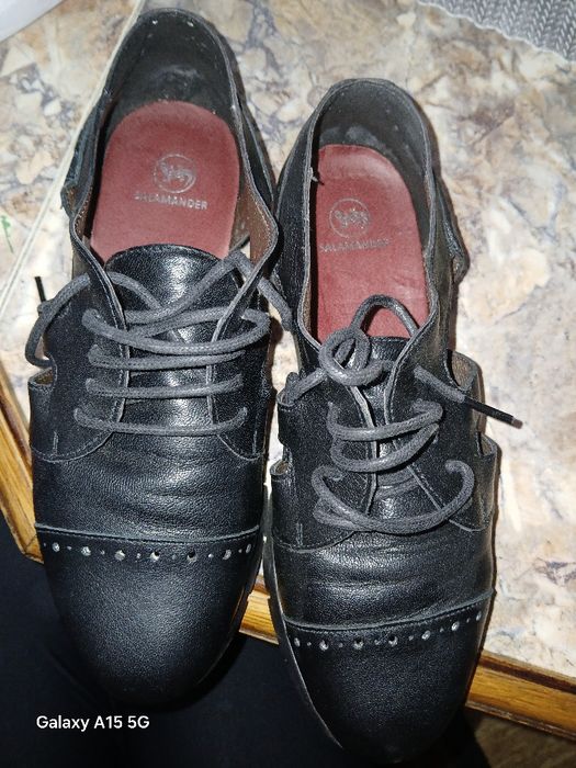 Încălțăminte marimea 36