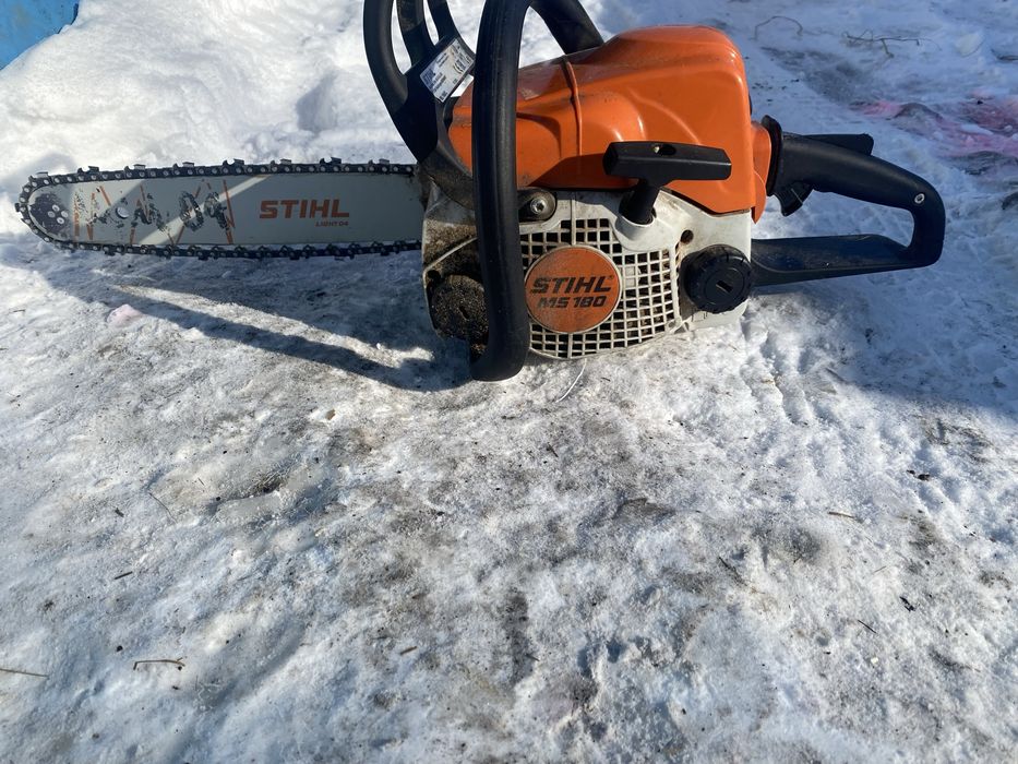Продам бензопилу stihl ms180
