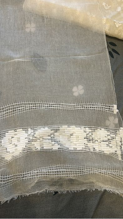 Vand marame autentice! Preturi intre 700( mai au ciupituri) 1000 lei