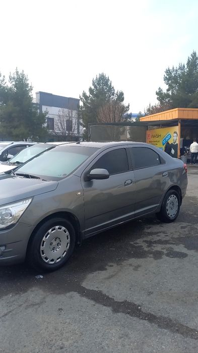 Cobalt 2014 3 pazitsiya ideal xolatda