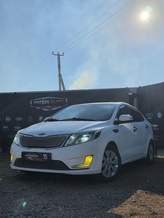 Kia Rio 2013 год