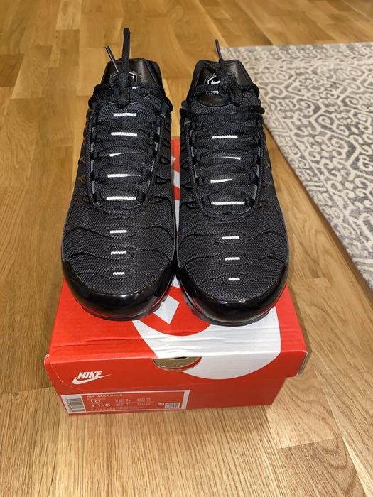 Nike tn tripple black