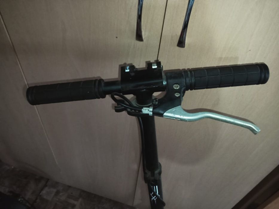 Продам самокат срочно