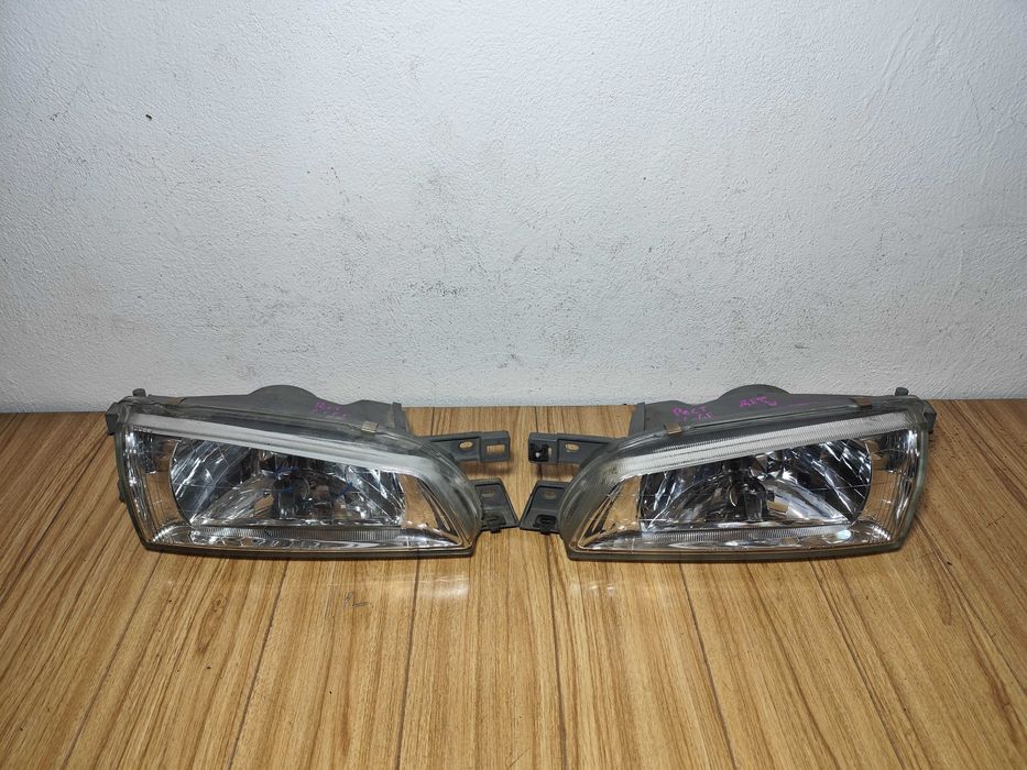 Фары 2шт Subaru Impreza GC GF Хрусталь Рест Б/У Субару Импреза GC8 GF8