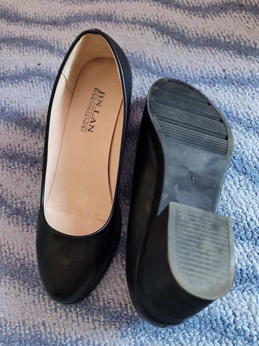 Туфли женские черные