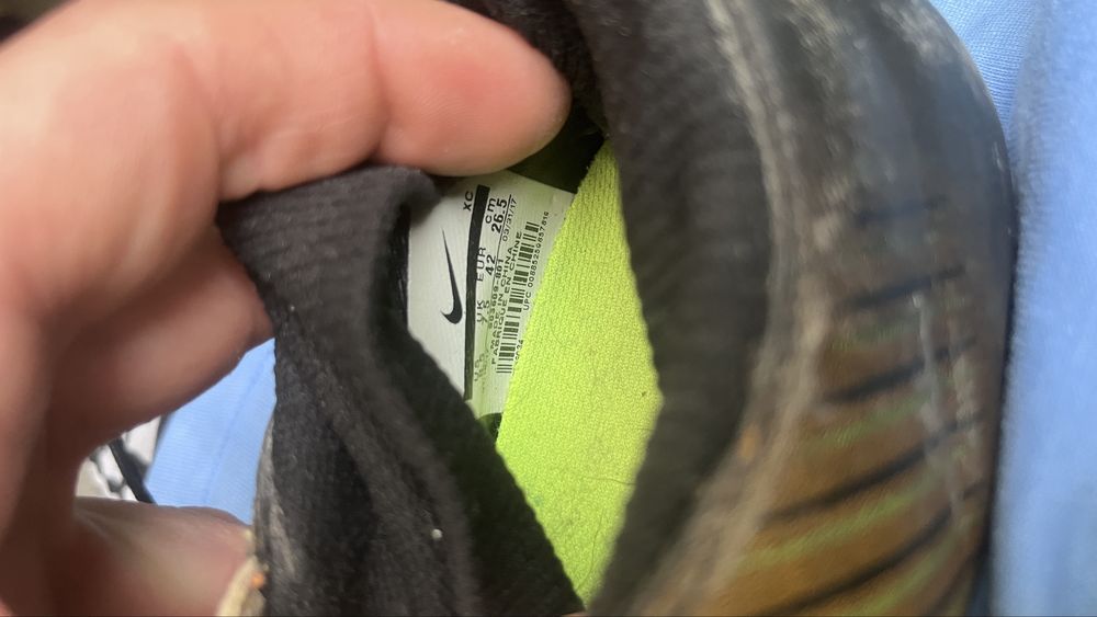 Футболни обувки,калеври,бутонки Nike,Puma 41,42