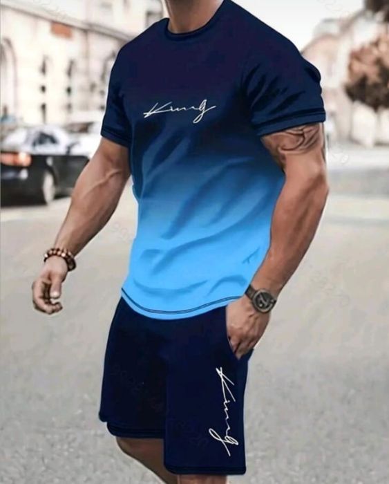 Compleu cel alb este M cele două sunt S