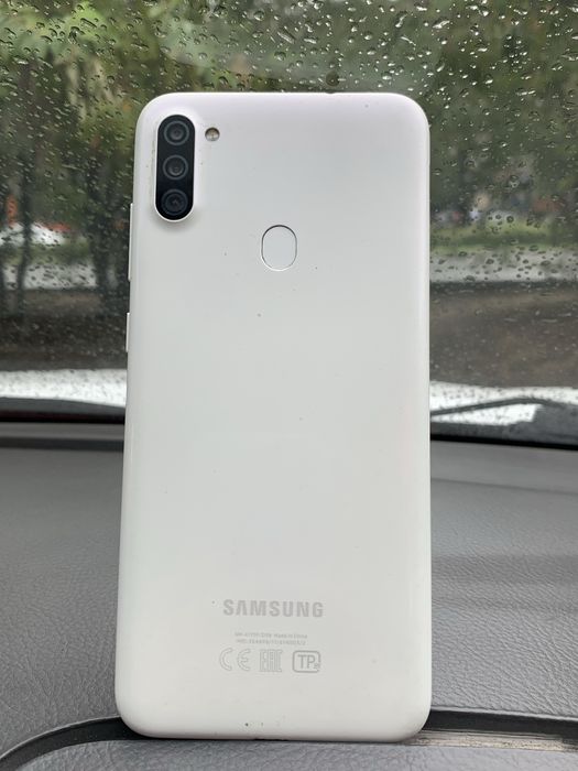 Samsung galaxy A11 продам