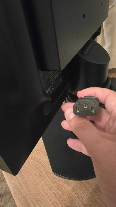 Монитор PHILIPS за компютър