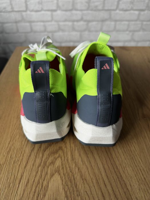 Маратонки adidas