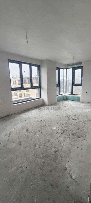 Двустаен апартамент до Гребна база