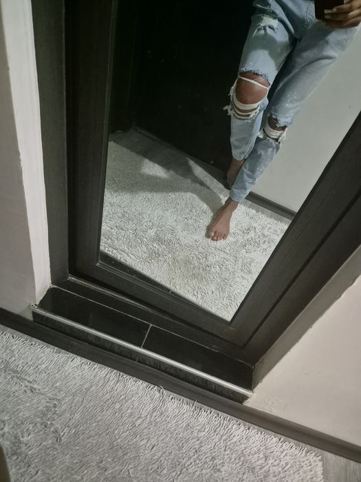 Чисто нови дънки Bershka -M размер