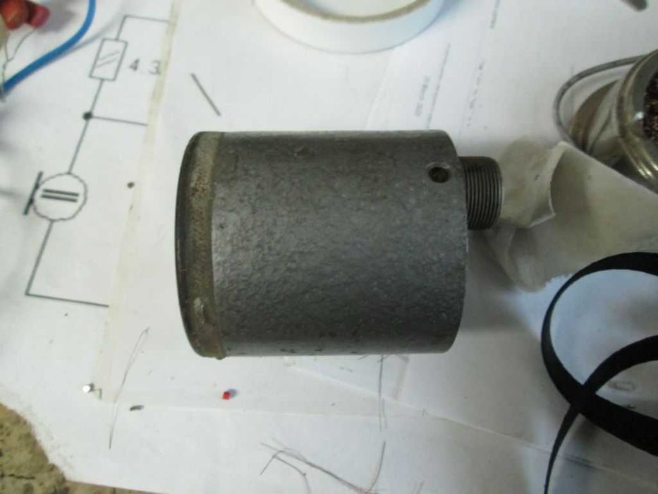 Прибори от стар самолет - термометър с термосонда и амперметър