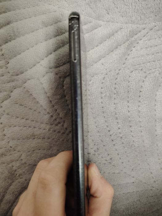 Huawei p20 lite Почти в отлично состояние