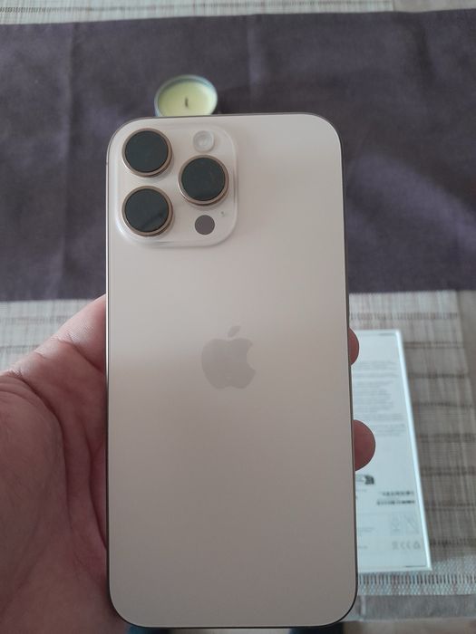 Iphone 16 pro max 256gb 100% battery