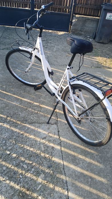 Bicicleta dama de vanzare