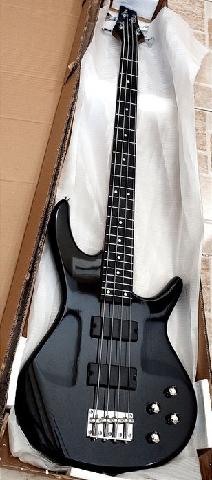 Электро бас-гитара Smiger 4ST