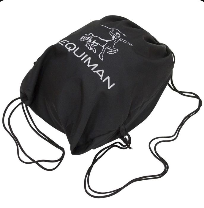 Шлем для конного спорта
