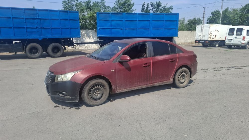 Chevrolet Cruze 2011 года
