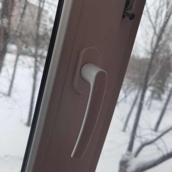 Продается пластиковая рама