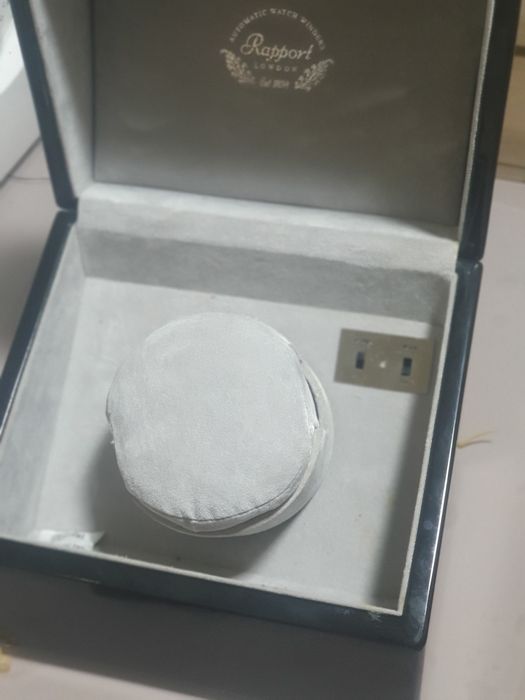 Aparat de întors ceasuri automate