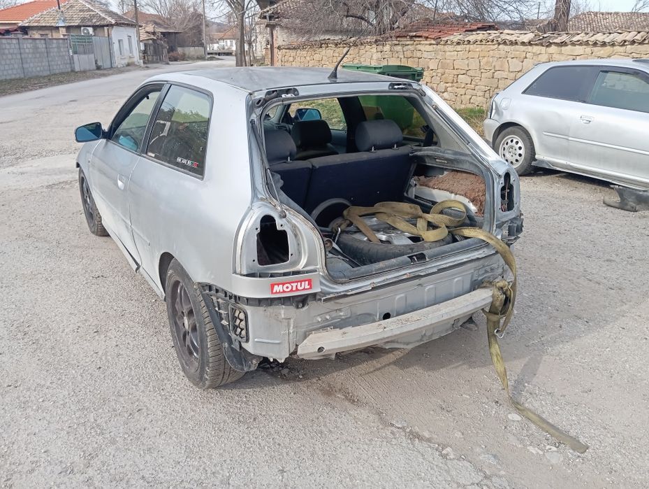 Продавам Ауди А3 1.8Т 150 AGU на части