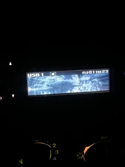 Продам магнитолу пионер дельфин