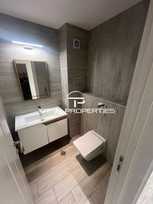 Дава се под наем Офис в Бургас, Славейков - 102 кв.м за 612 € - Снимка #2