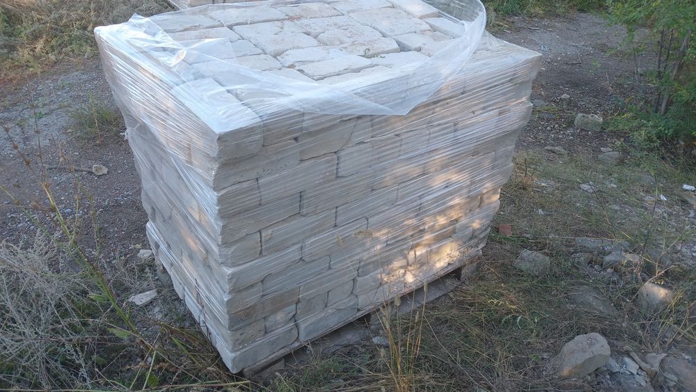 Продам Кирпич Полуторка