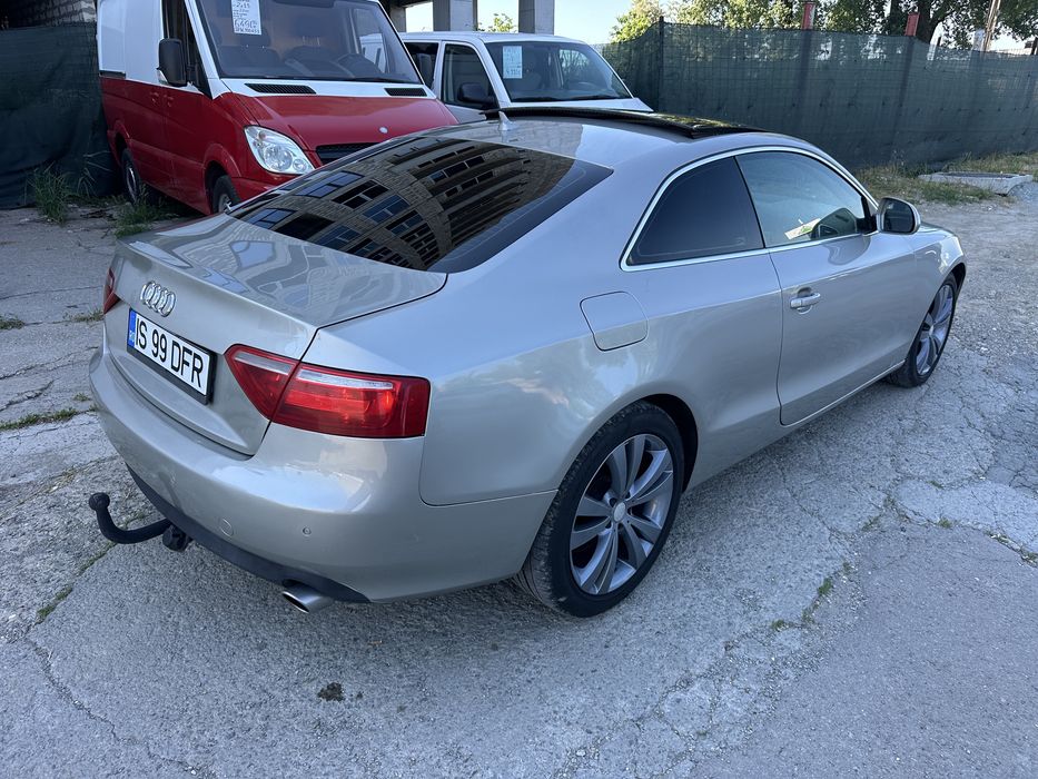 Audi A5/2011/2.7TDI/E V/Multitronic/Panoramic-4.990€